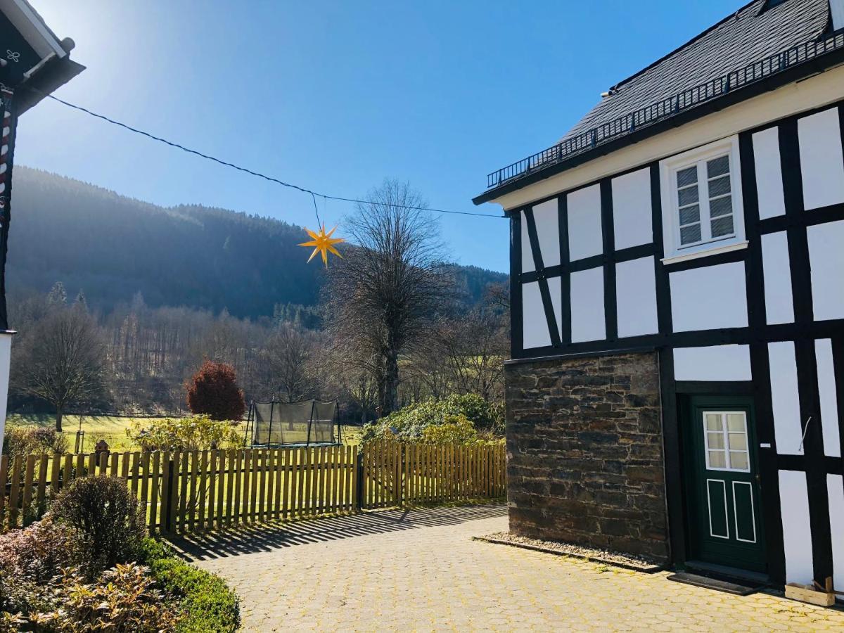 Ferienwohnung Waldblick Lennestadt Dış mekan fotoğraf